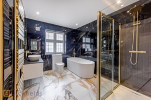 Photo 11- click for photo gallery